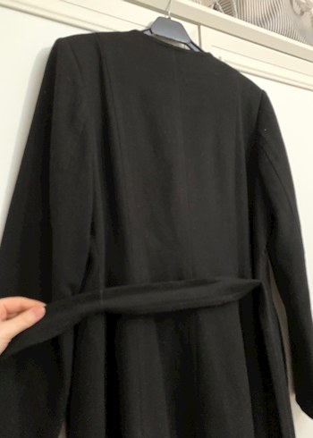 Armine Siyah Kemerli Kaban - Görsel 7