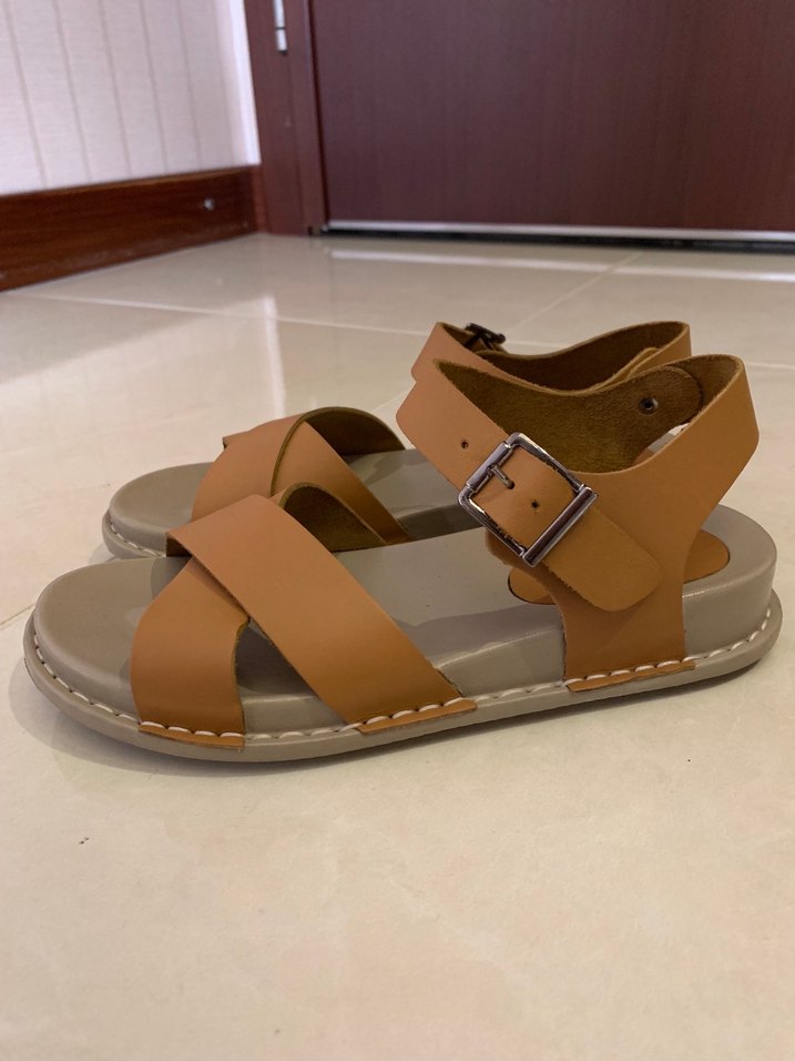 Kadın Dolgu Topuklu Sandalet - Görsel 5