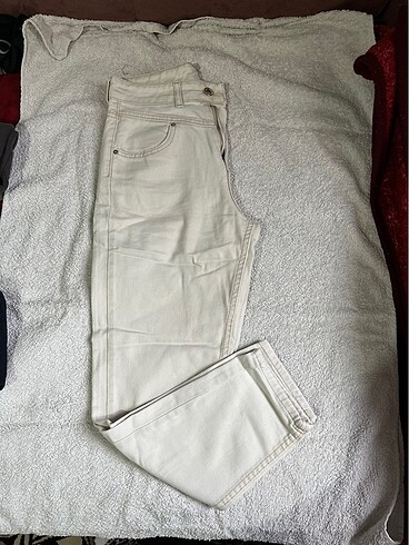 Beyaz pantolon - Görsel 4