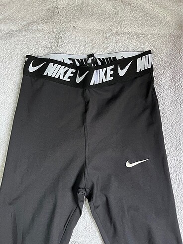 Nike s
