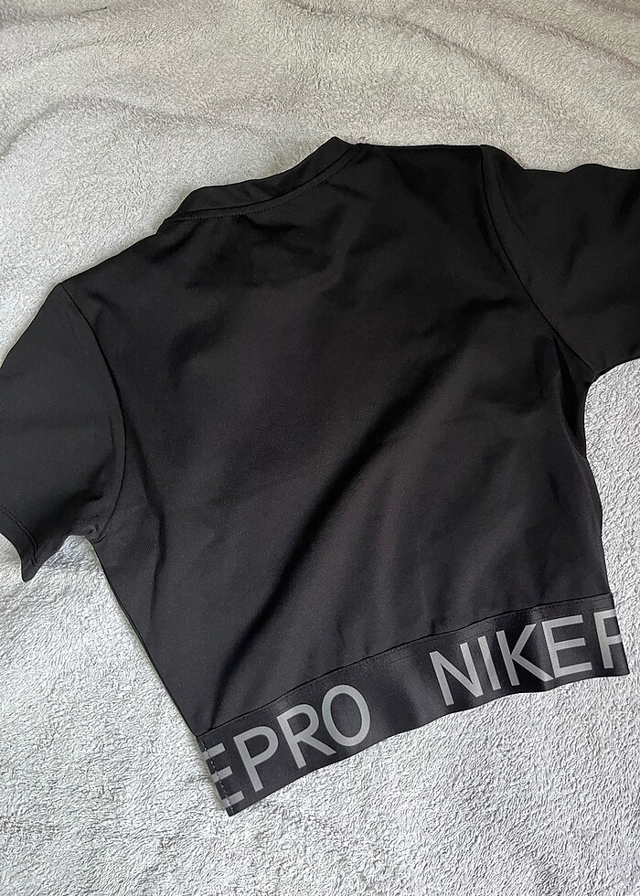 Nike üst - Görsel 2