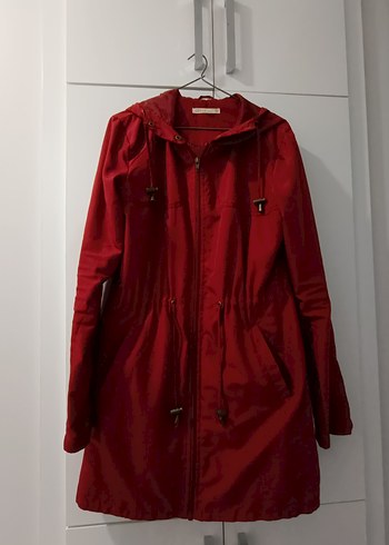 Kırmızı Midi Boy Fermuarlı Kadın Yağmurluk - Görsel 2