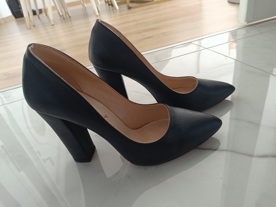 Kadın Siyah Modern Klasik Topuklu Ayakkabı - Görsel 2