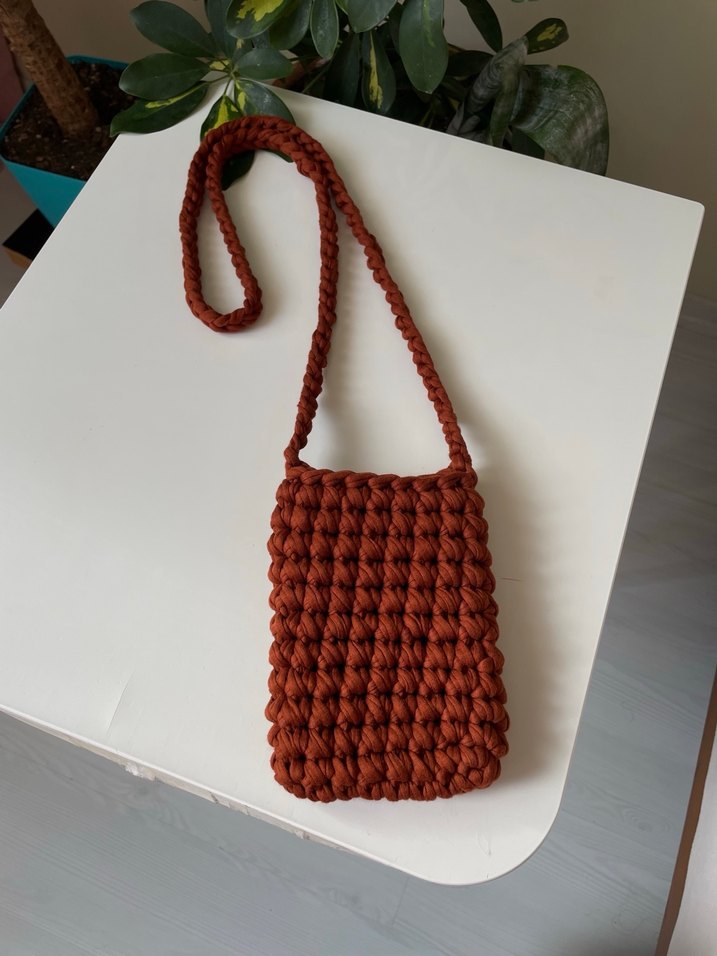 Penye ip telefon çantası - Görsel 2