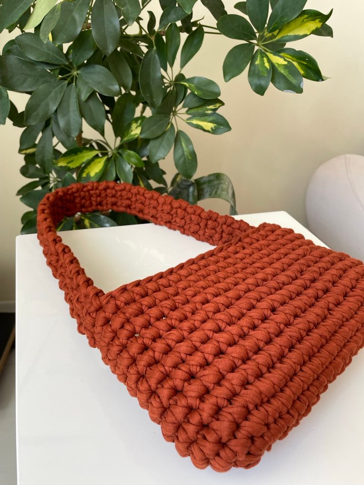 Penye ip örgü çanta - Görsel 3