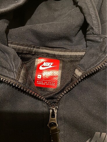 s Beden Nike hırka