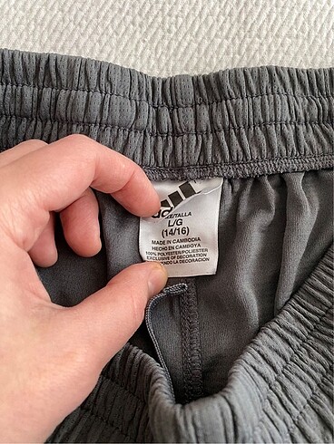 s/m Beden Adidas şort