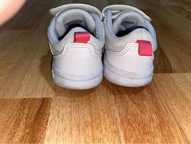 25 Beden Adidas spor ayakkabi