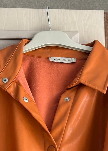 Düğmeli turuncu Deri Kadın Ceket - Görsel 2