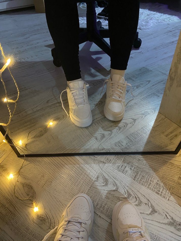 Fila spor ayakkabı - Görsel 3