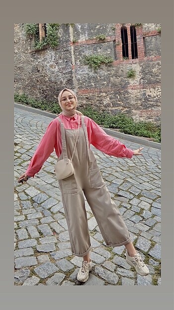 Bahçıvan askılı bol paça tulum bej