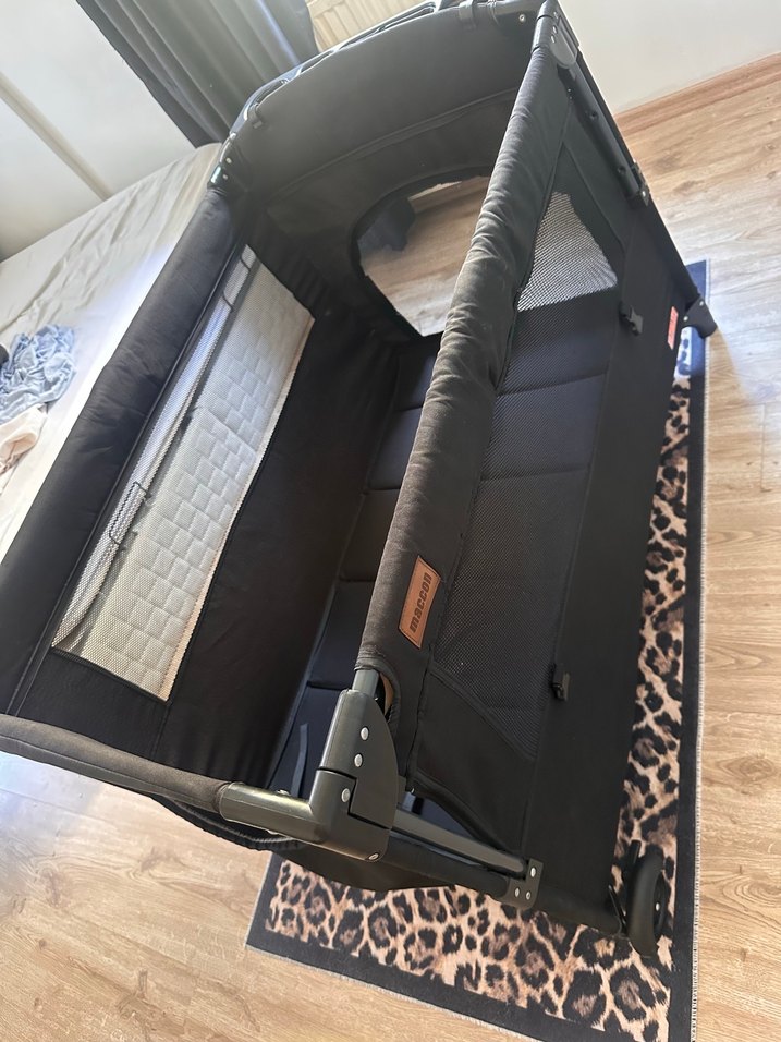 Siyah Katlanabilir Oyun Parkı ve Beşik - Görsel 4