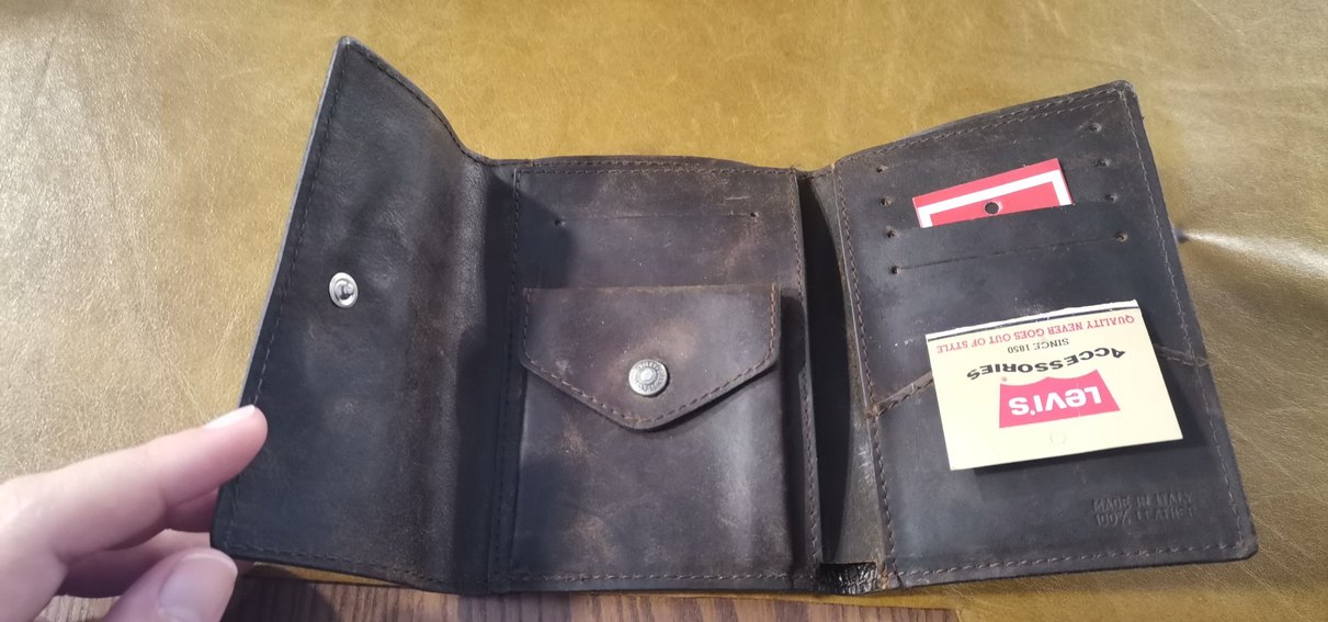 Levis erkek deri cüzdan. - Görsel 4