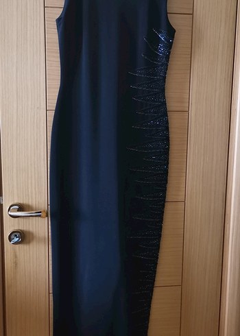 Alfabeta siyah abiye elbise. - Görsel 2