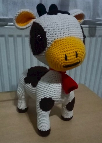 amigurumi küçük buzağı - Görsel 2