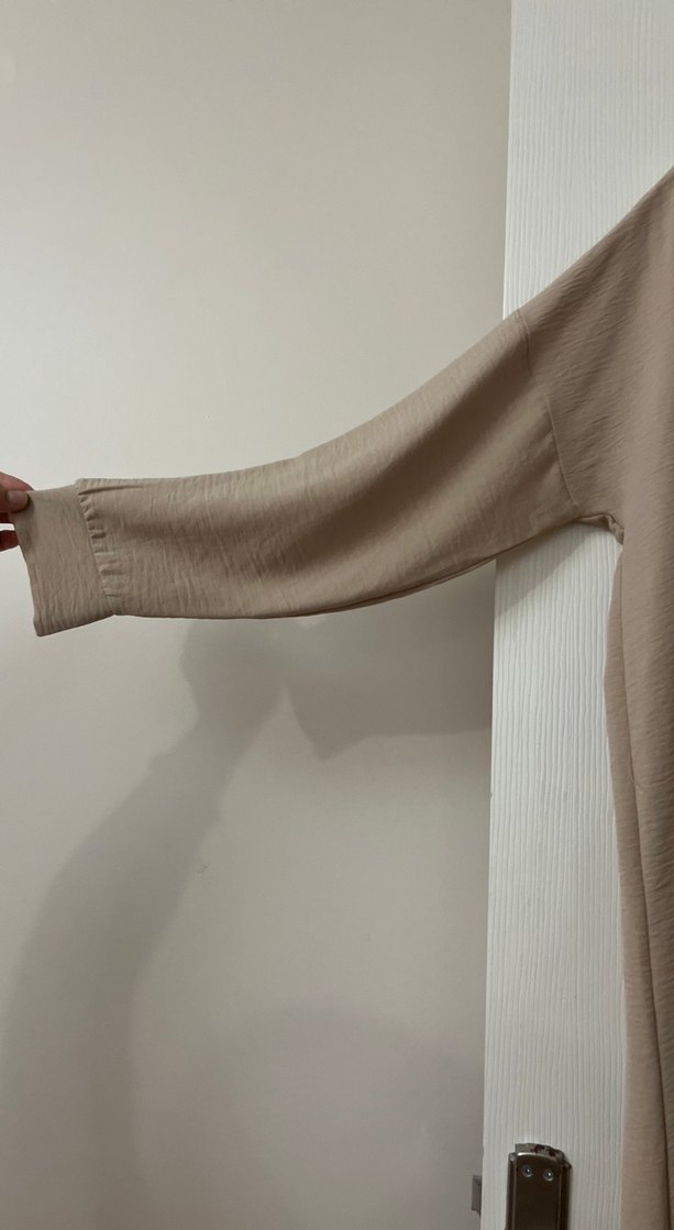 Bej Uzun Düğmeli - Görsel 2