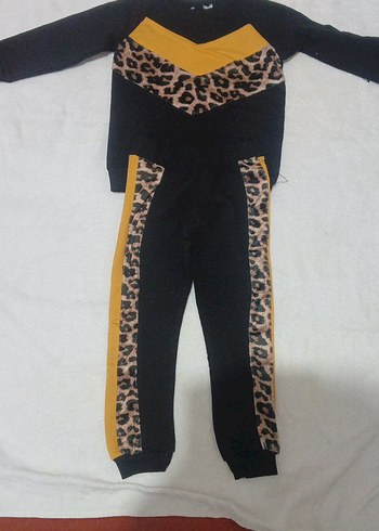 Leopar Desenli Kürklü Kız Eşofman Takımı