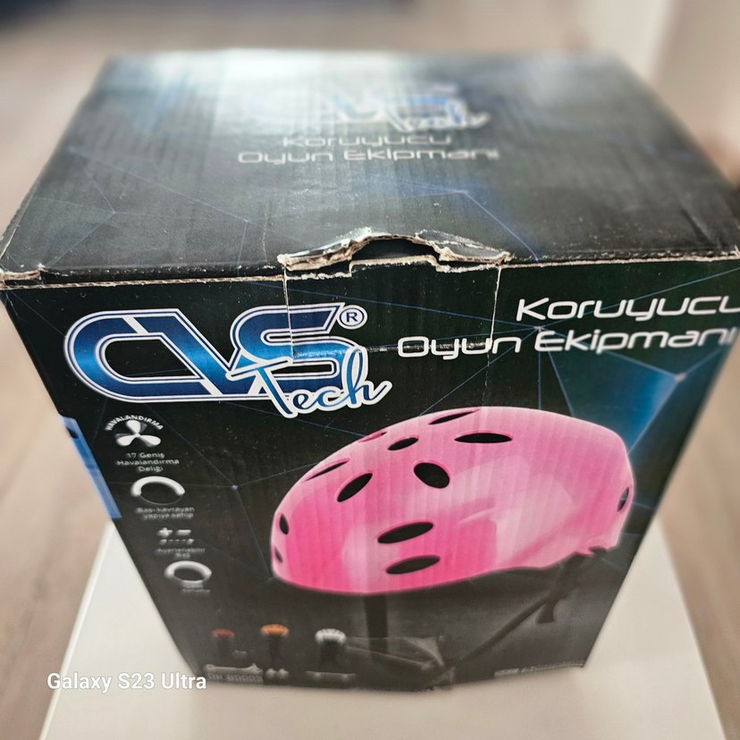 Pembe Biker Tarzı Motosiklet Kaskı - Görsel 4