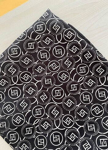 5 five twil eşarp