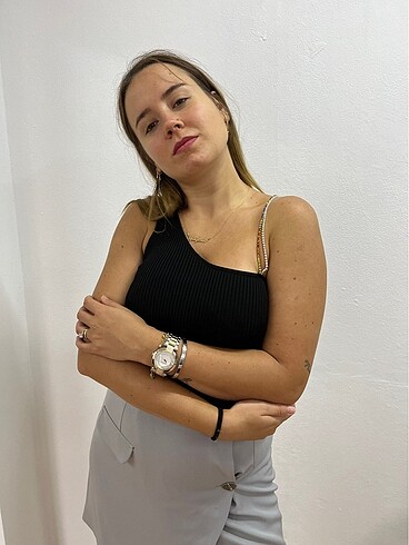 Diğer boncuklu crop