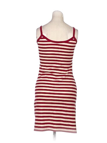 s Beden PreLoved Günlük Elbise %70 İndirimli.