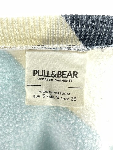 s Beden çeşitli Renk Pull and Bear Sweatshirt %70 İndirimli.