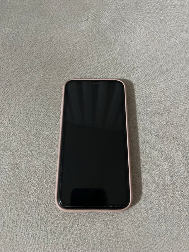 Mor iPhone 11 128 GB Kutulu - Görsel 5