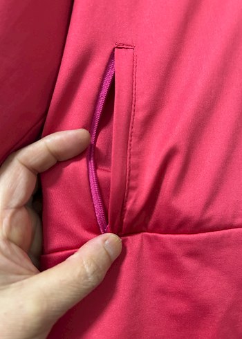 Eşofman üstü ital bir ürün - Görsel 2