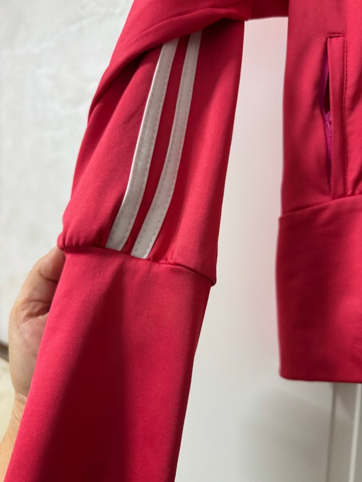 Eşofman üstü ital bir ürün - Görsel 4