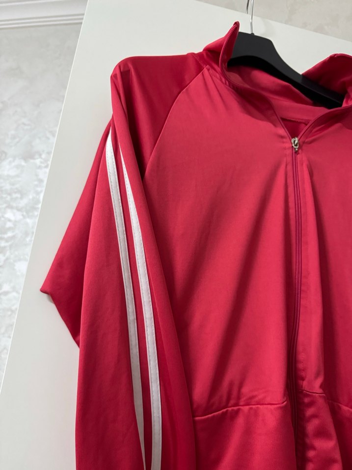 Eşofman üstü ital bir ürün - Görsel 5