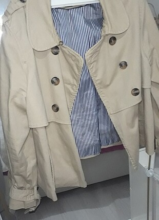 H&M Kısa Trençkot H&M Trenchcoat %20 İndirimli - Gardrops