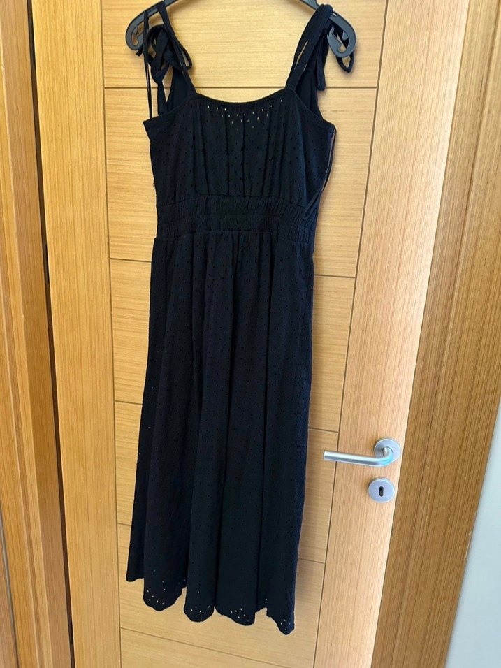 Kadın Siyah Uzun Askılı Düğmeli Elbise - Görsel 3