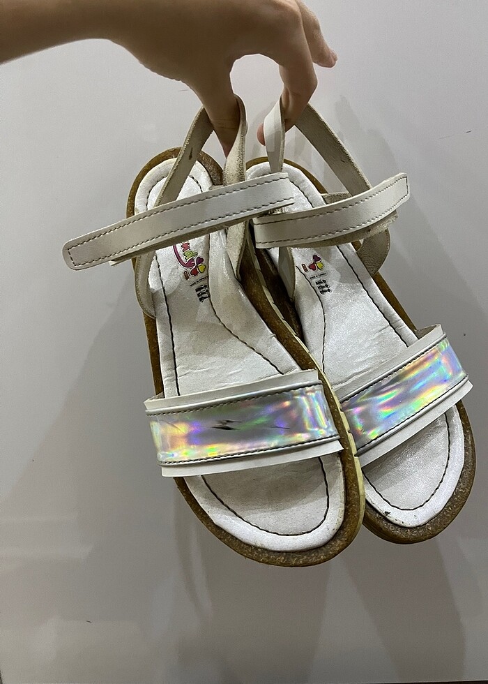 Kız çocuk beyaz sandalet - Görsel 2