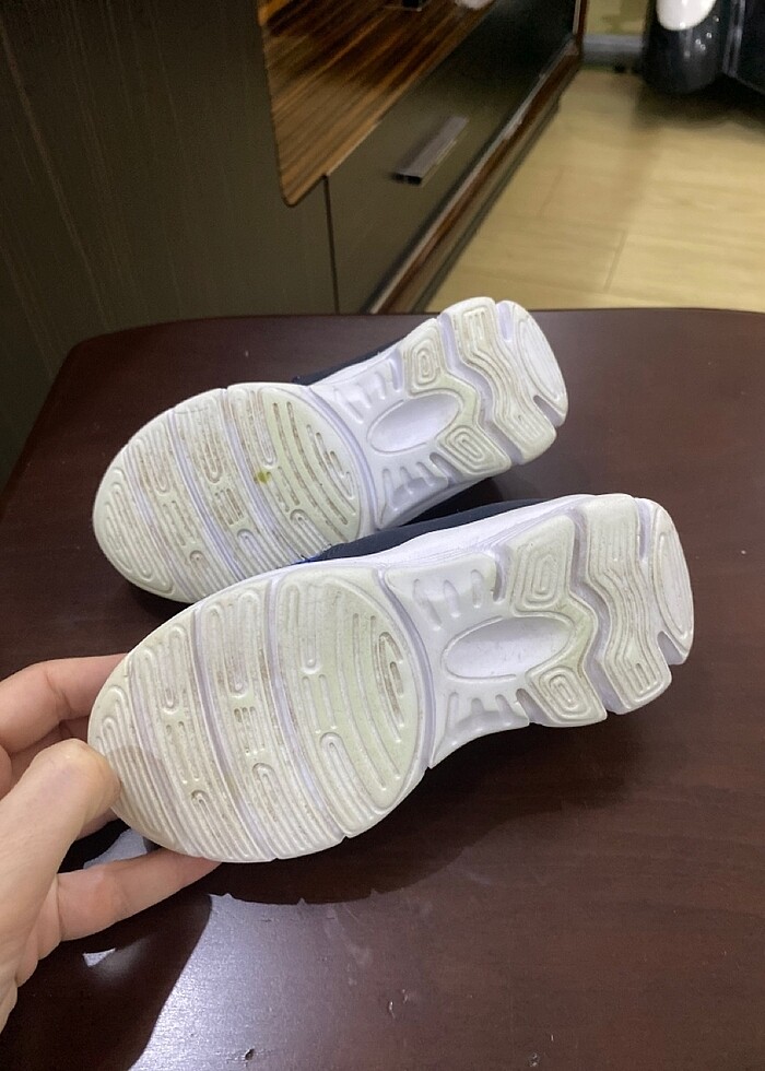 LCW 26 numara erkek çocuk Sınıfı içi spor ayakkabısı - Görsel 4