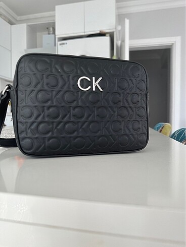 Beden Calvin Klein çanta