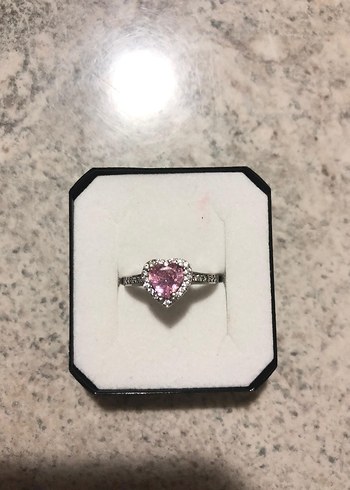 Pandora Pembe Taşlı Kalp Kadın Yüzük