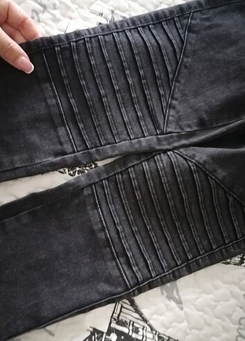 xs Beden siyah Renk Only marka kadın kot pantolon. 