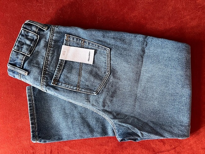 26 Beden mavi Renk Mom Jean 26/28