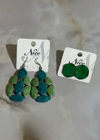 Accessorize Yeşil Boncuklu Mini Yılan Desenli Küpeler