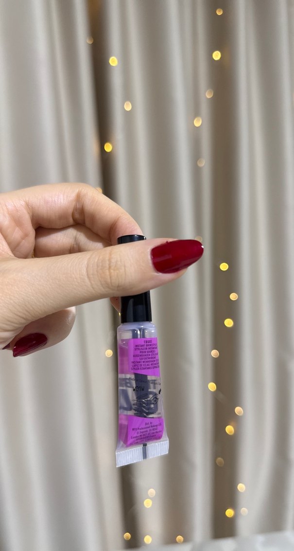 NYX Renkli Pembe Maskara - Görsel 5