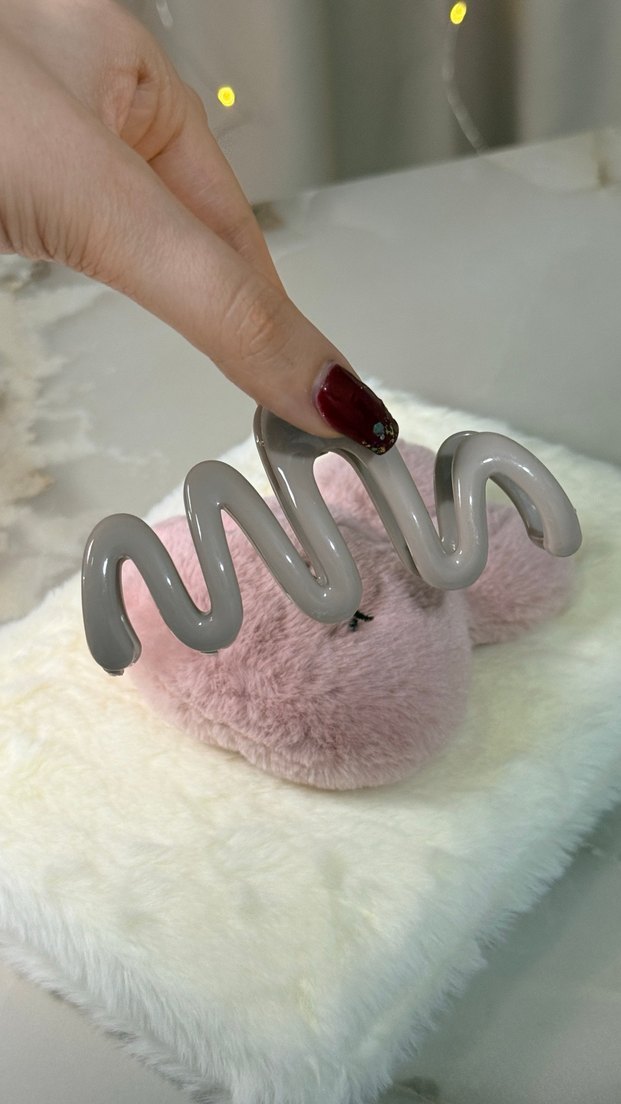 Modern Dalgalı Saç Tokası - Görsel 3