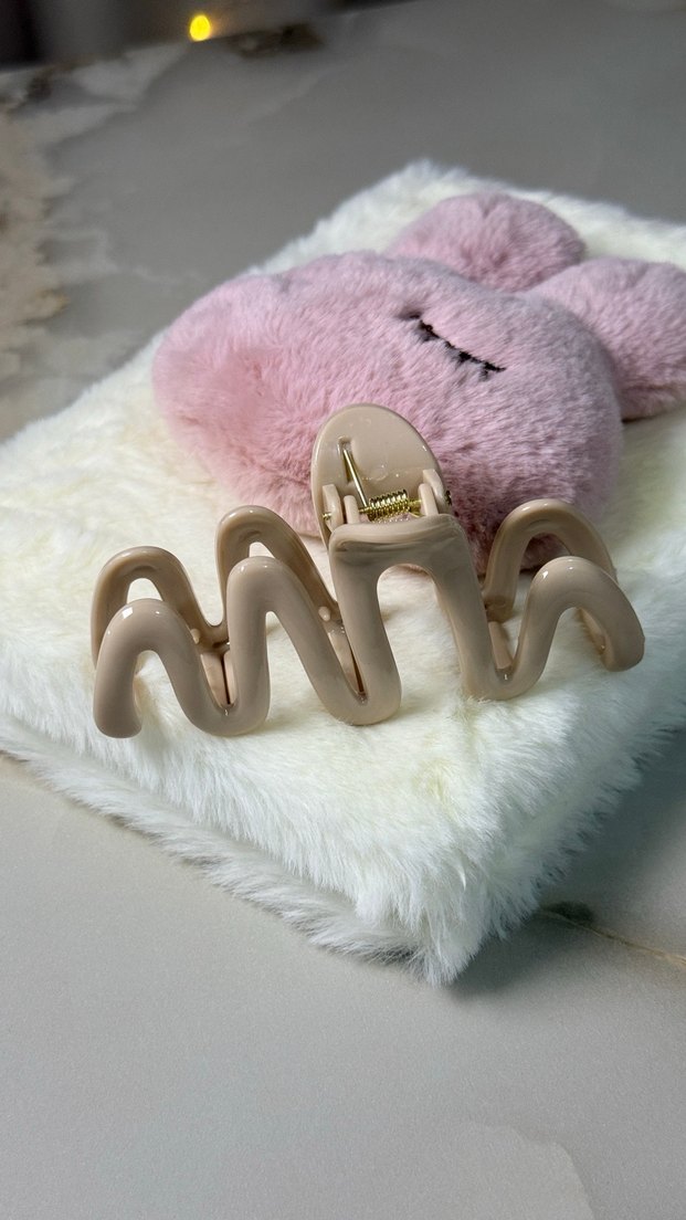 Pembe Dalgalı Saç Tokası - Görsel 2