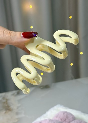 Beyaz Dalgalı Tasarım Saç Tokası - Görsel 4