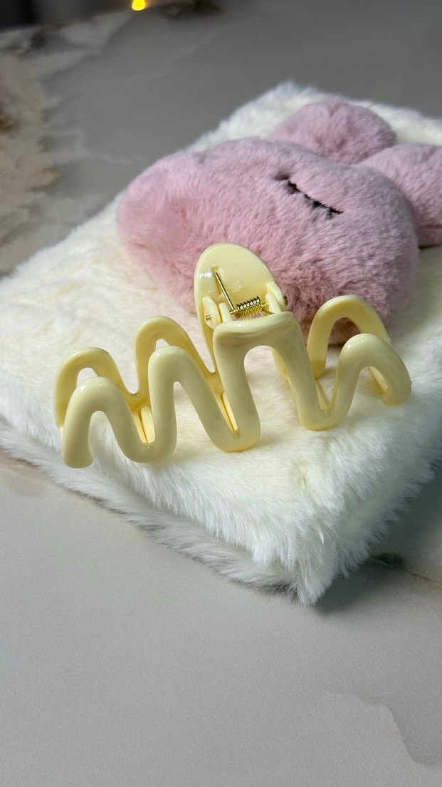 Beyaz Dalgalı Tasarım Saç Tokası - Görsel 2