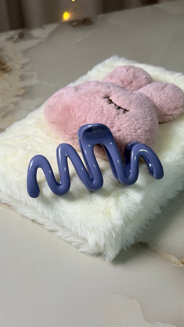 Parlak Mavi Dalgalı Saç Tokası - Görsel 3