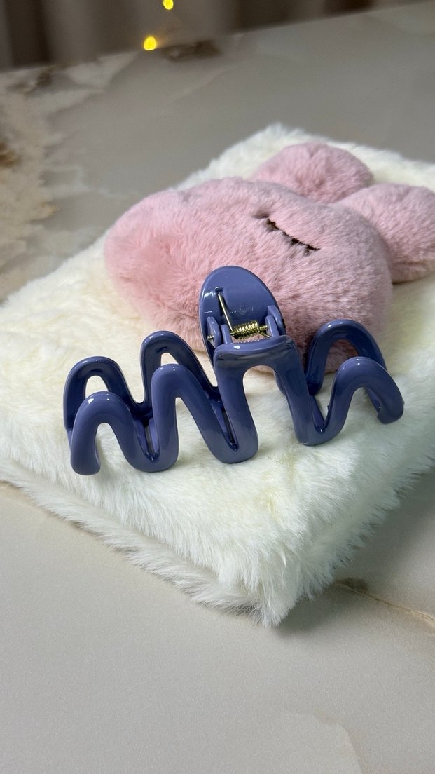 Parlak Mavi Dalgalı Saç Tokası - Görsel 2