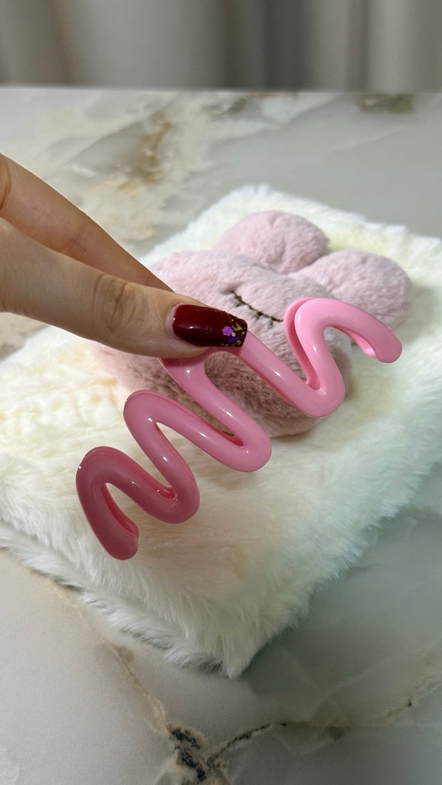 Pembe Peluş Saç Tokası - Görsel 3