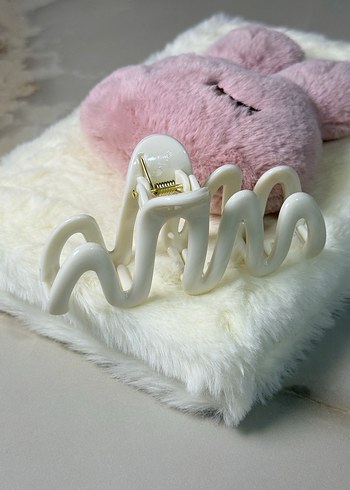 Beyaz Dalgalı Saç Tokası - Görsel 2