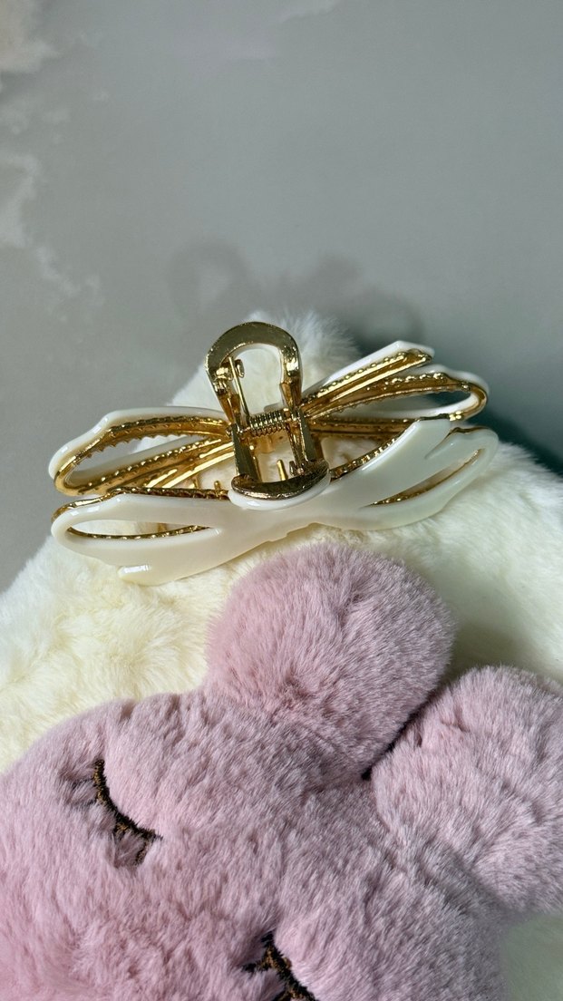 Beyaz Fiyonk Detaylı Kadın Toka - Görsel 2