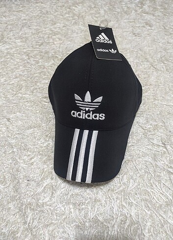 SİYAH BAY BAYAN ADİDAS SPOR ŞAPKA
